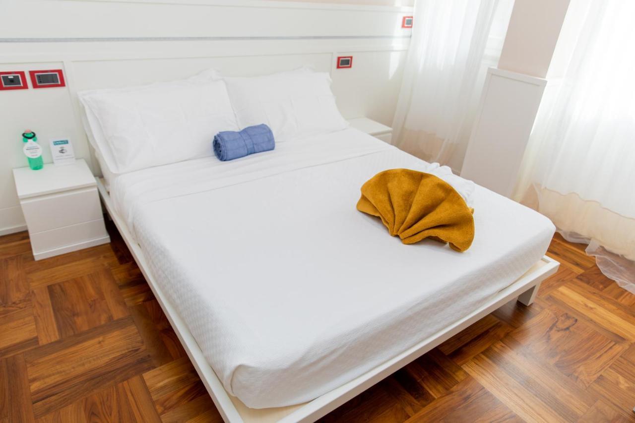 Hotel Emma 12 Rzym Zewnętrze zdjęcie