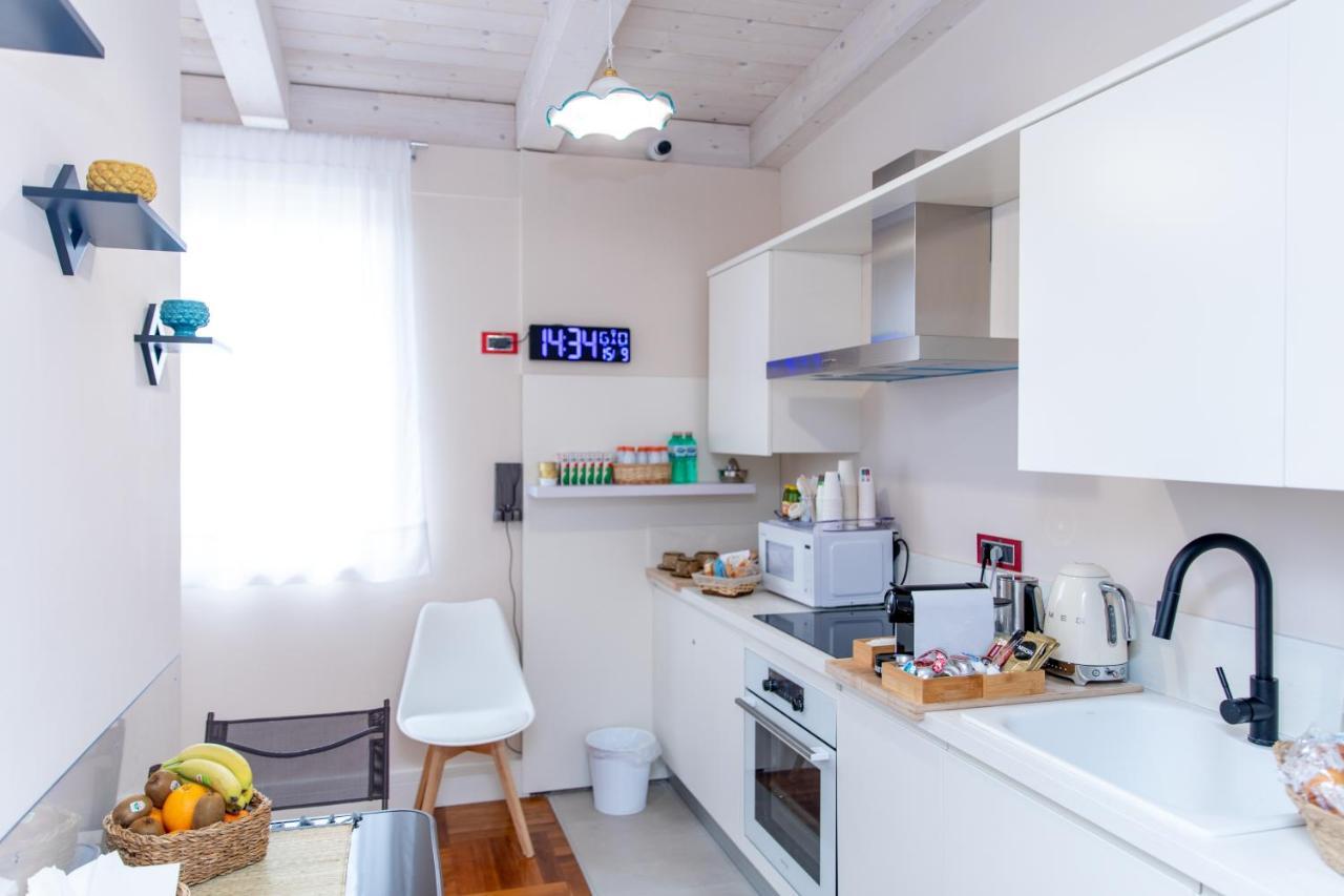 Hotel Emma 12 Rzym Zewnętrze zdjęcie